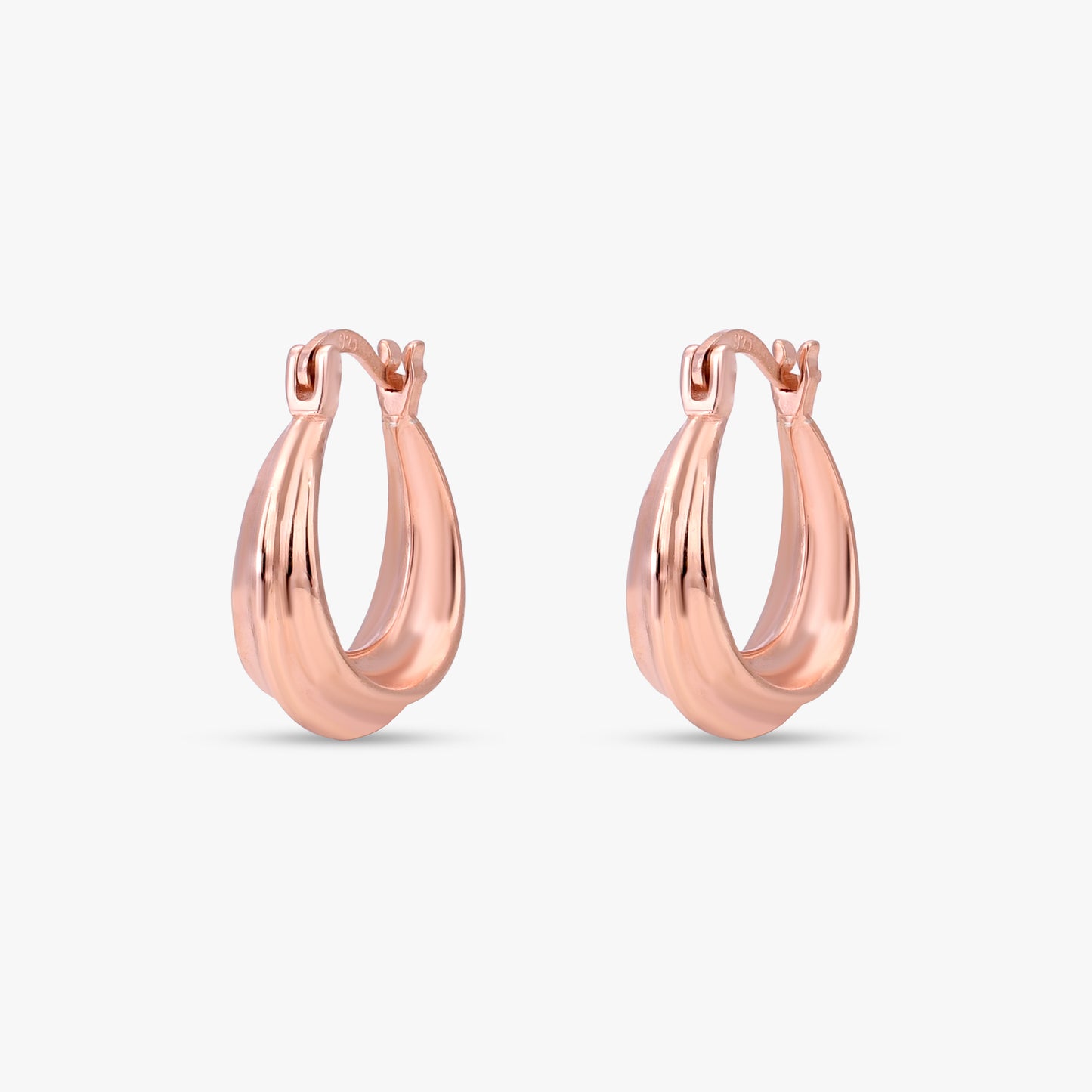 Oval Ribbed Hoop Earrings