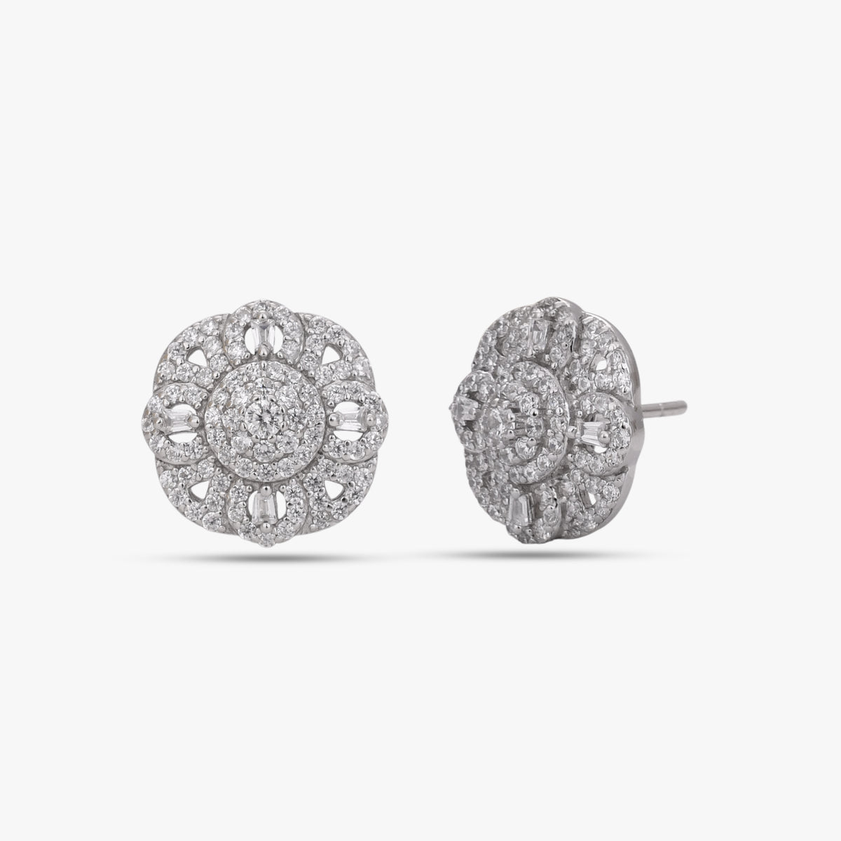 Victoria Grand Halo Studs