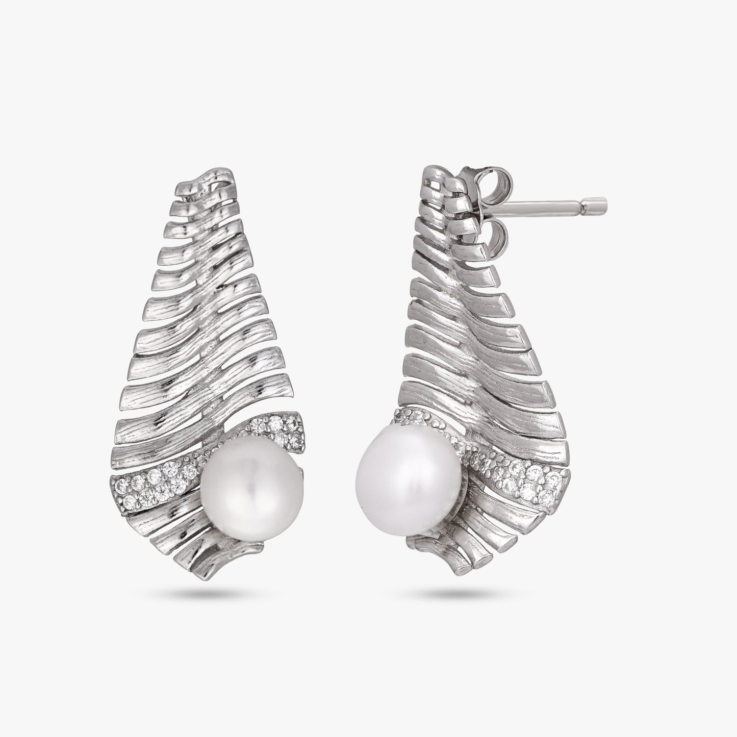 Pearl Leaf Drop Studs Set