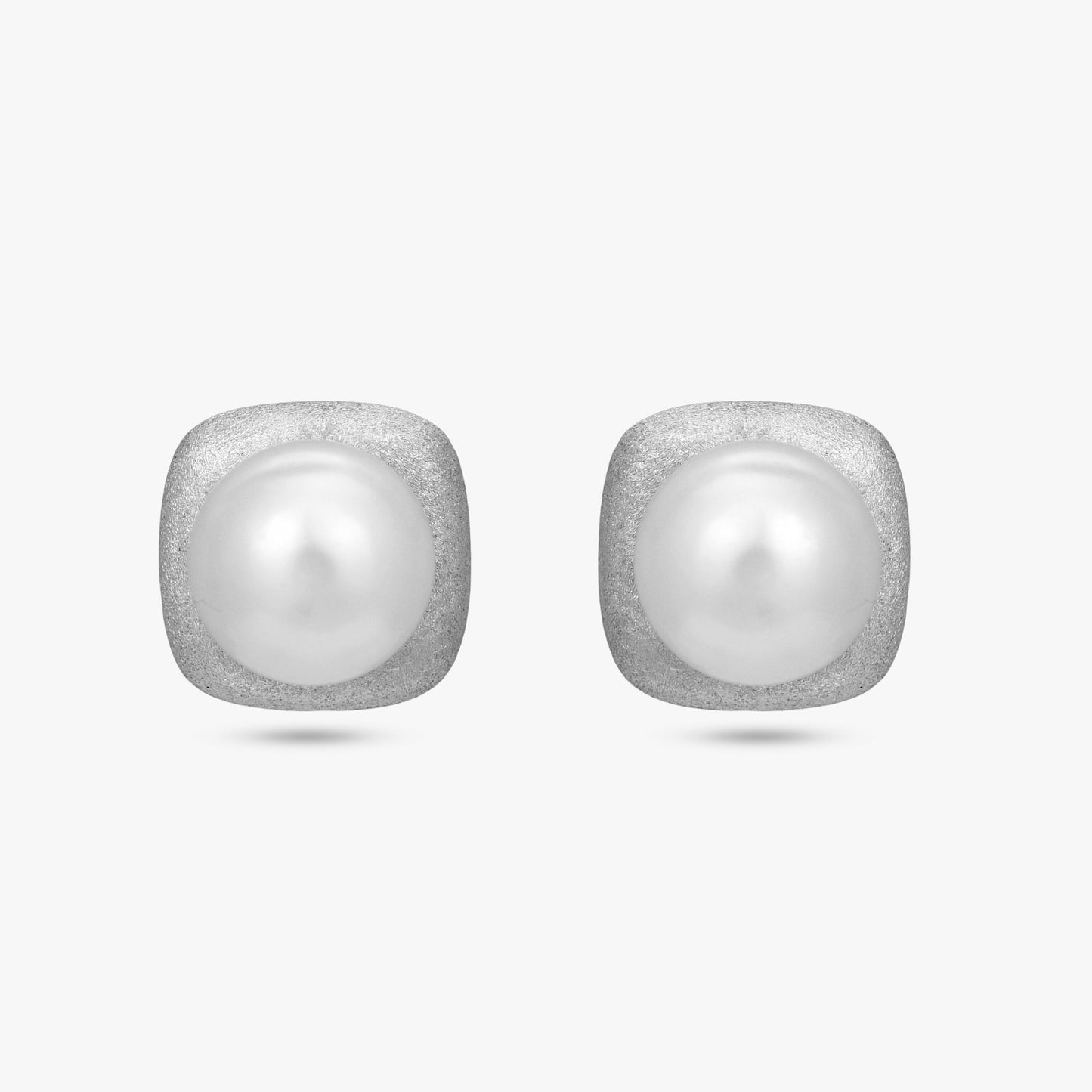 Pearl Stud Pendant Set