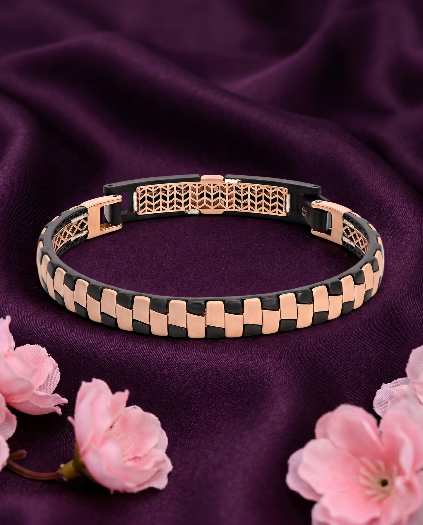 Modern Bicolor Link Bracelet
