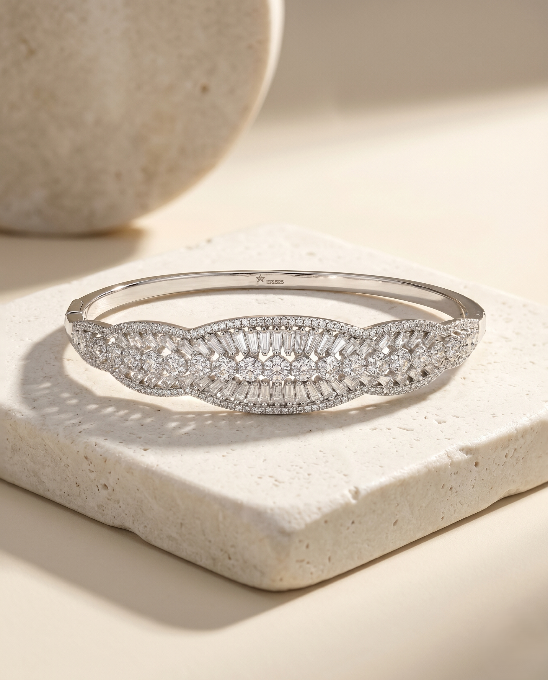 The Sovereign Solitaire Bracelet