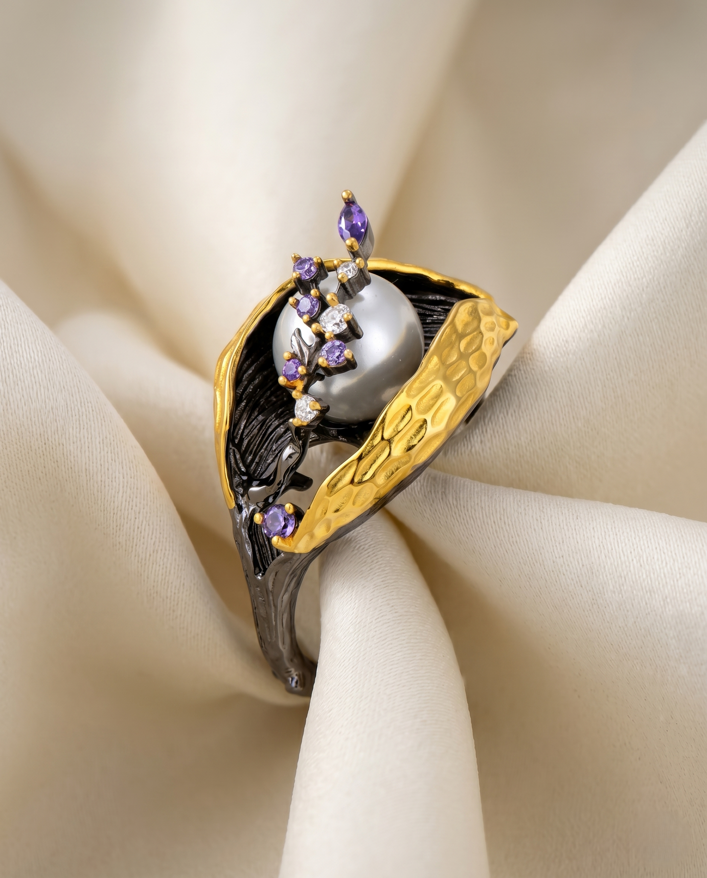 The Venetian Pearl Shell Ring