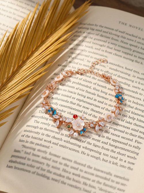 Load image 1 in gallery view. Silent Tide Bracelet