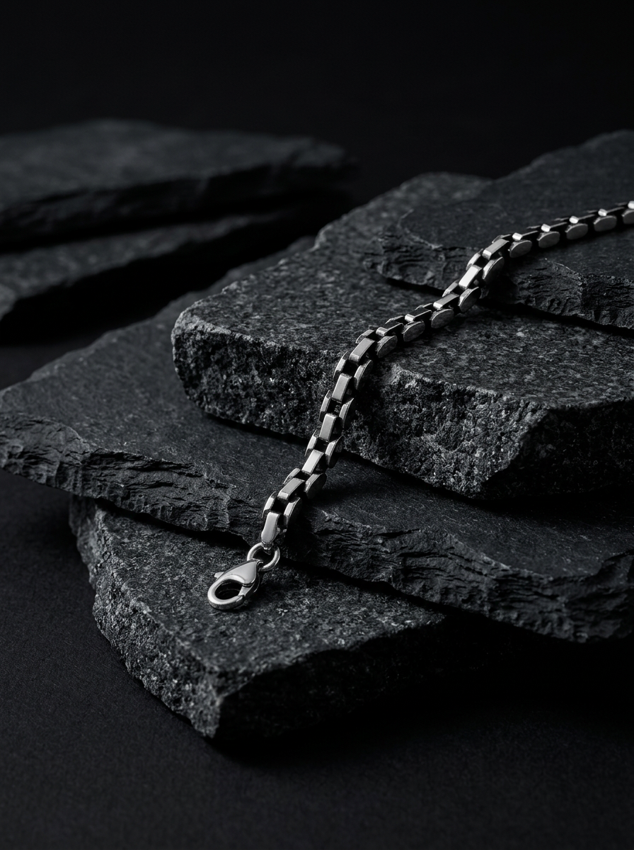 Sleek Silver Box Chain