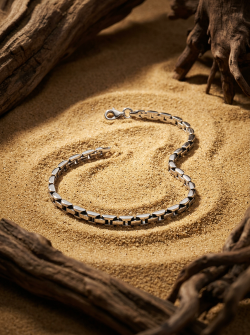Load image 1 in gallery view. Sleek Silver Box Chain
