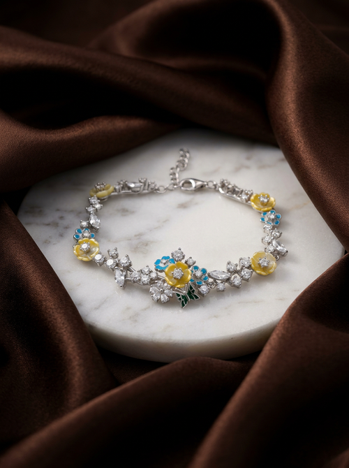 Load image 1 in gallery view. The Axis Bracelet