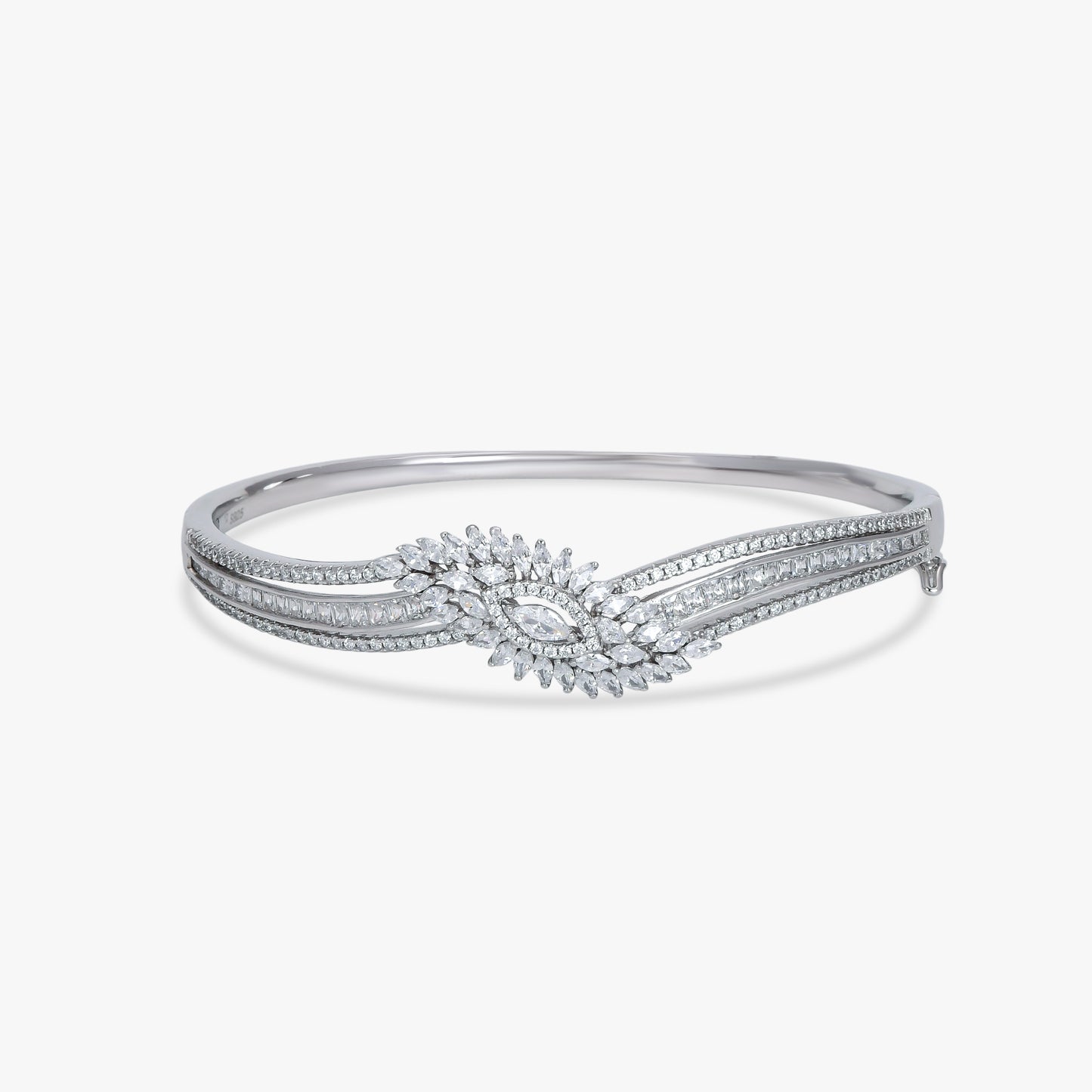 The Ethereal Wave Solitaire Bangle