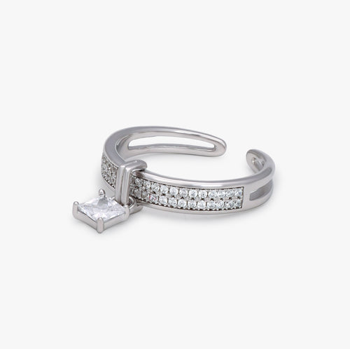 Load image 1 in gallery view. Princess Cut Solitaire Band