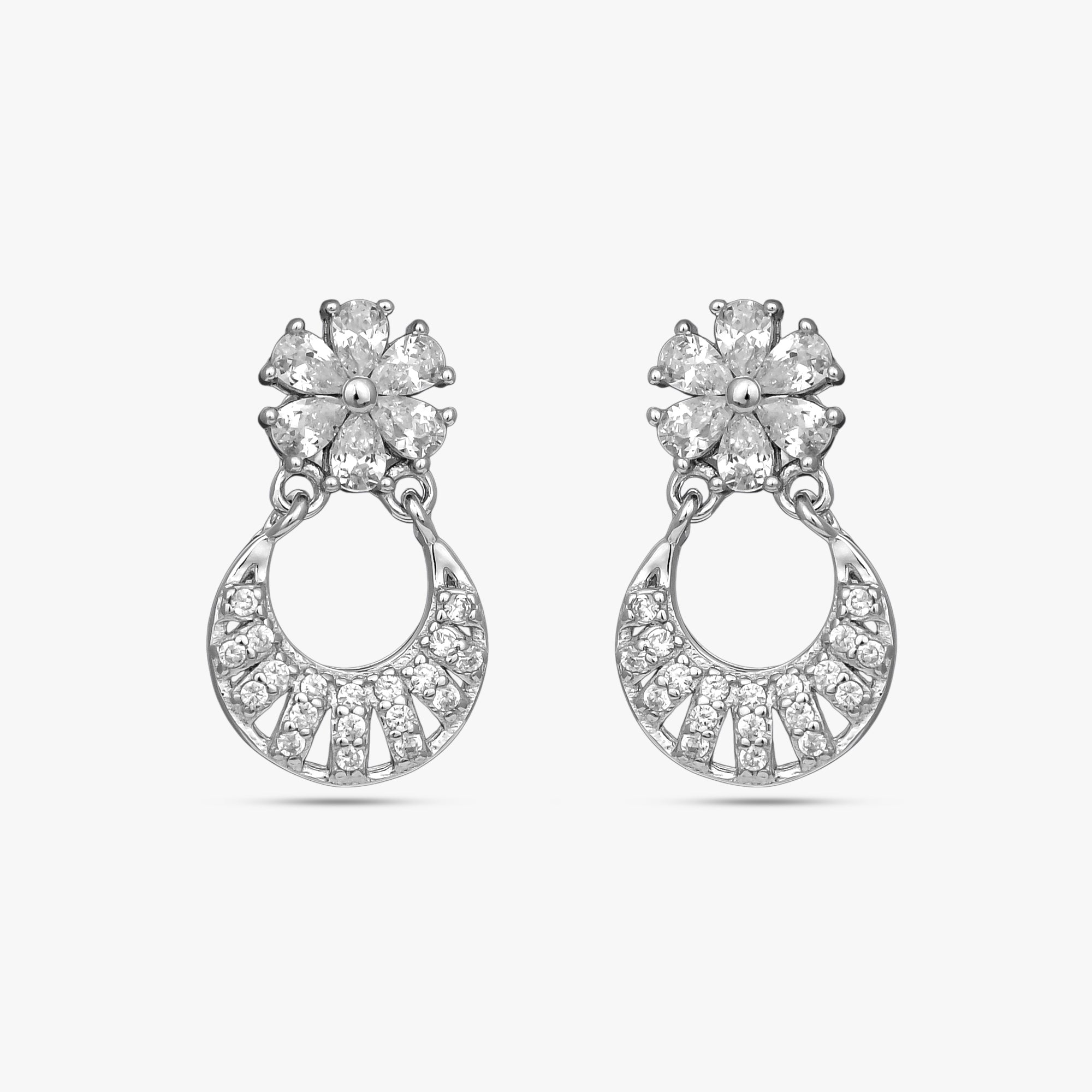 Interlock Fluid Earrings