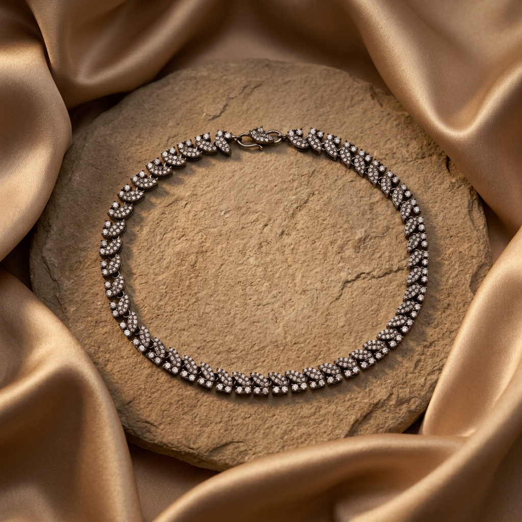 Sparkling Leaf Motif Anklet