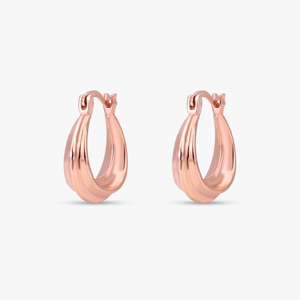 Oval Ribbed Hoop Earrings