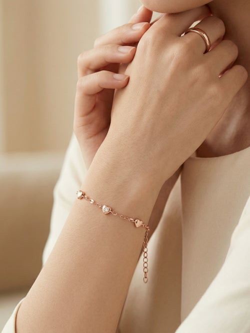 Load image 1 in gallery view. Dainty Heart Link Bracelet