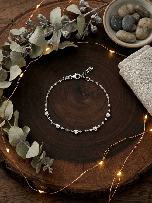 Load image 1 in gallery view. Dainty Heart Link Bracelet