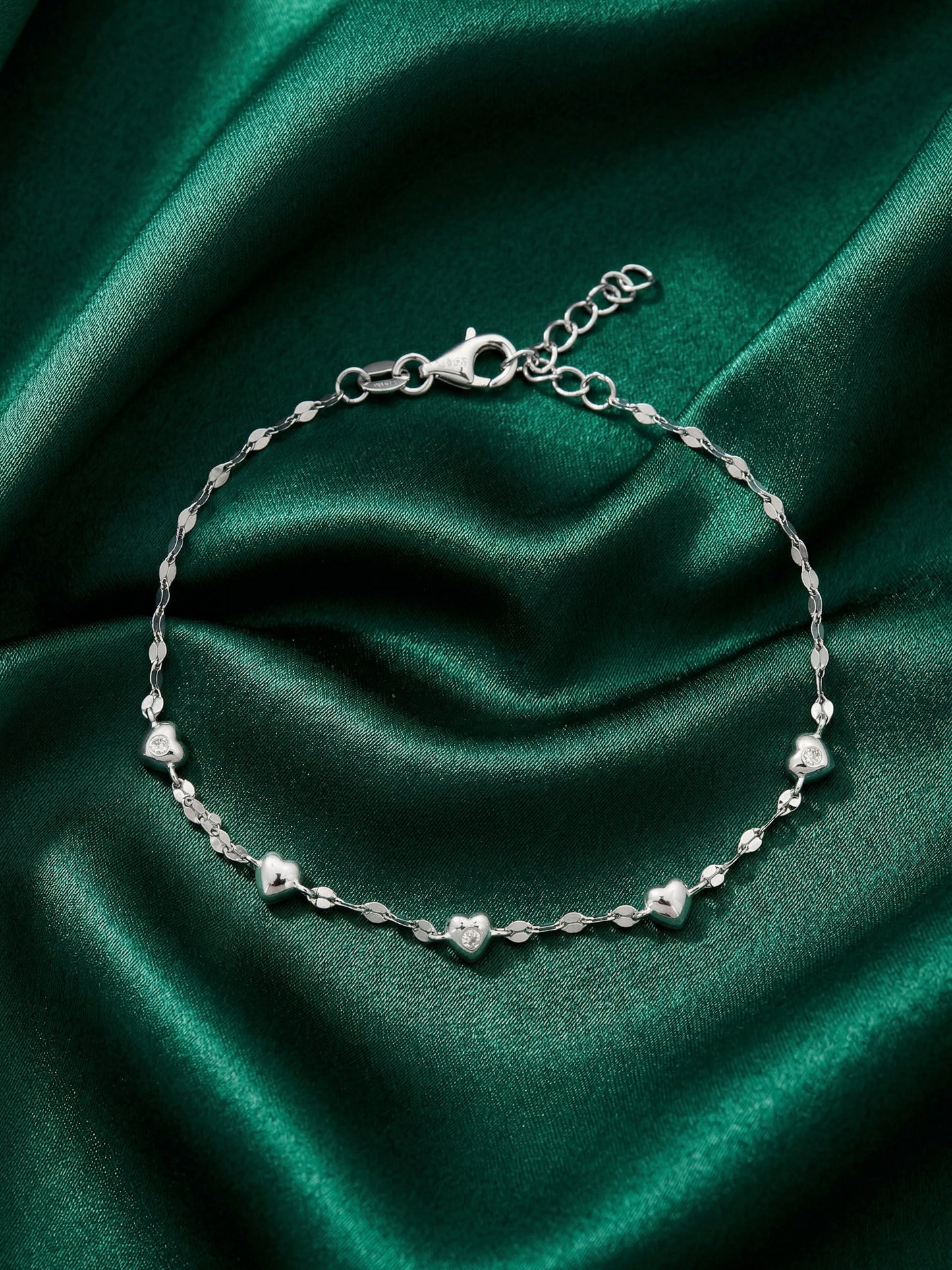 Dainty Heart Link Bracelet