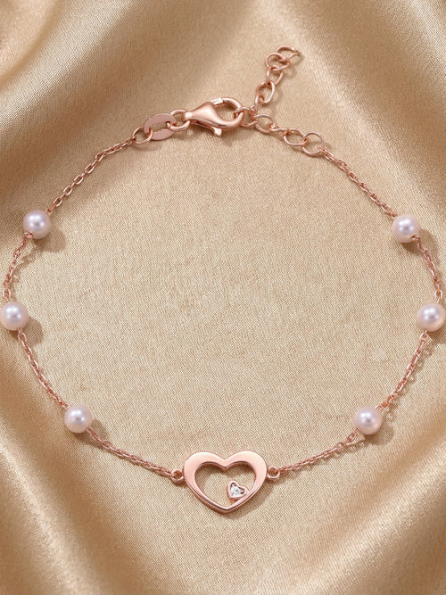 Load image 1 in gallery view. Heart & Pearl Chain Bracelet