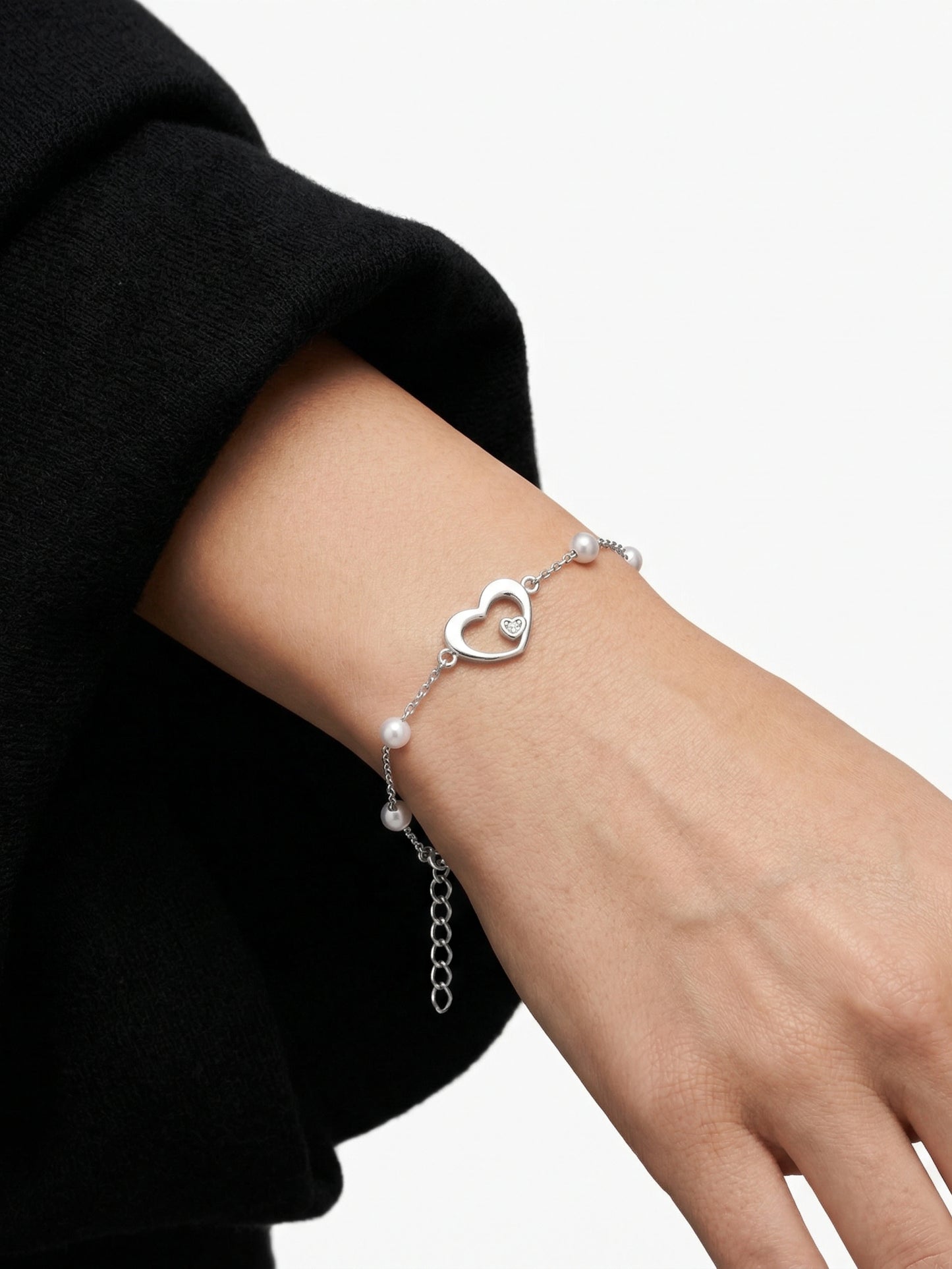 Heart & Pearl Chain Bracelet