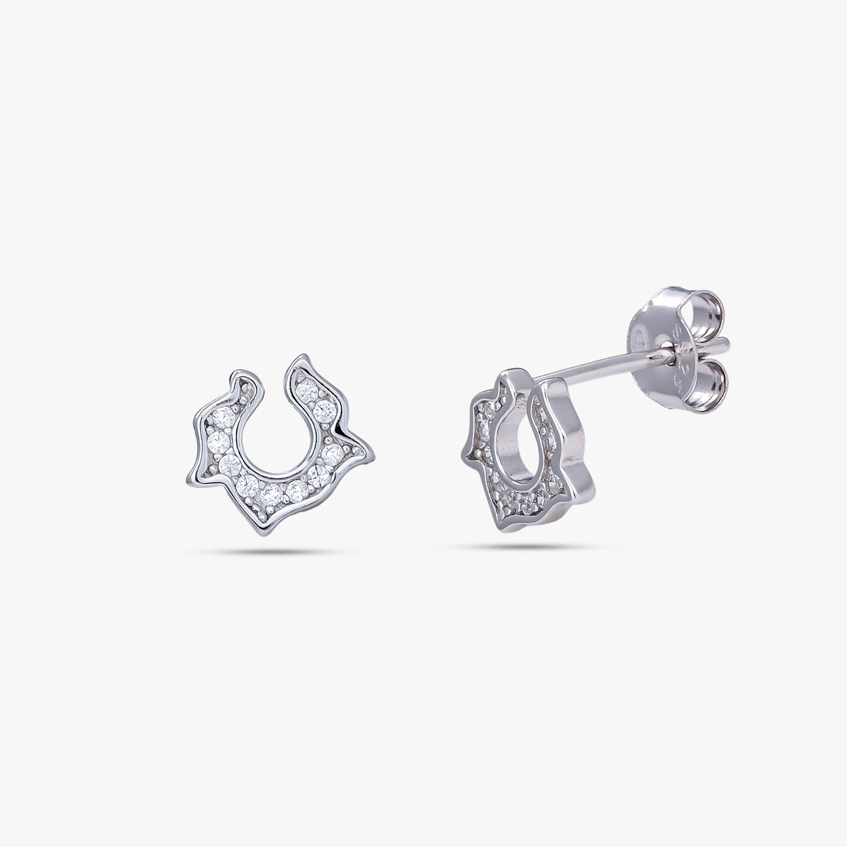 The Halo Solitaire Studs