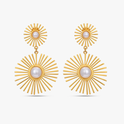 Load image 1 in gallery view. Golden Sunburst Pearl Earrings