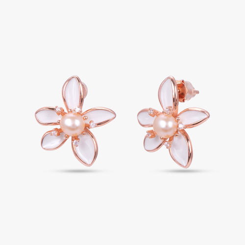 Load image 1 in gallery view. Pearl Blossom Jewelry Set