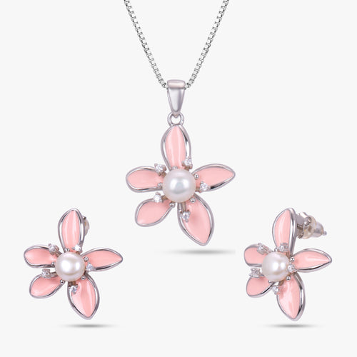 Load image 1 in gallery view. Pink Floral Pearl Set
