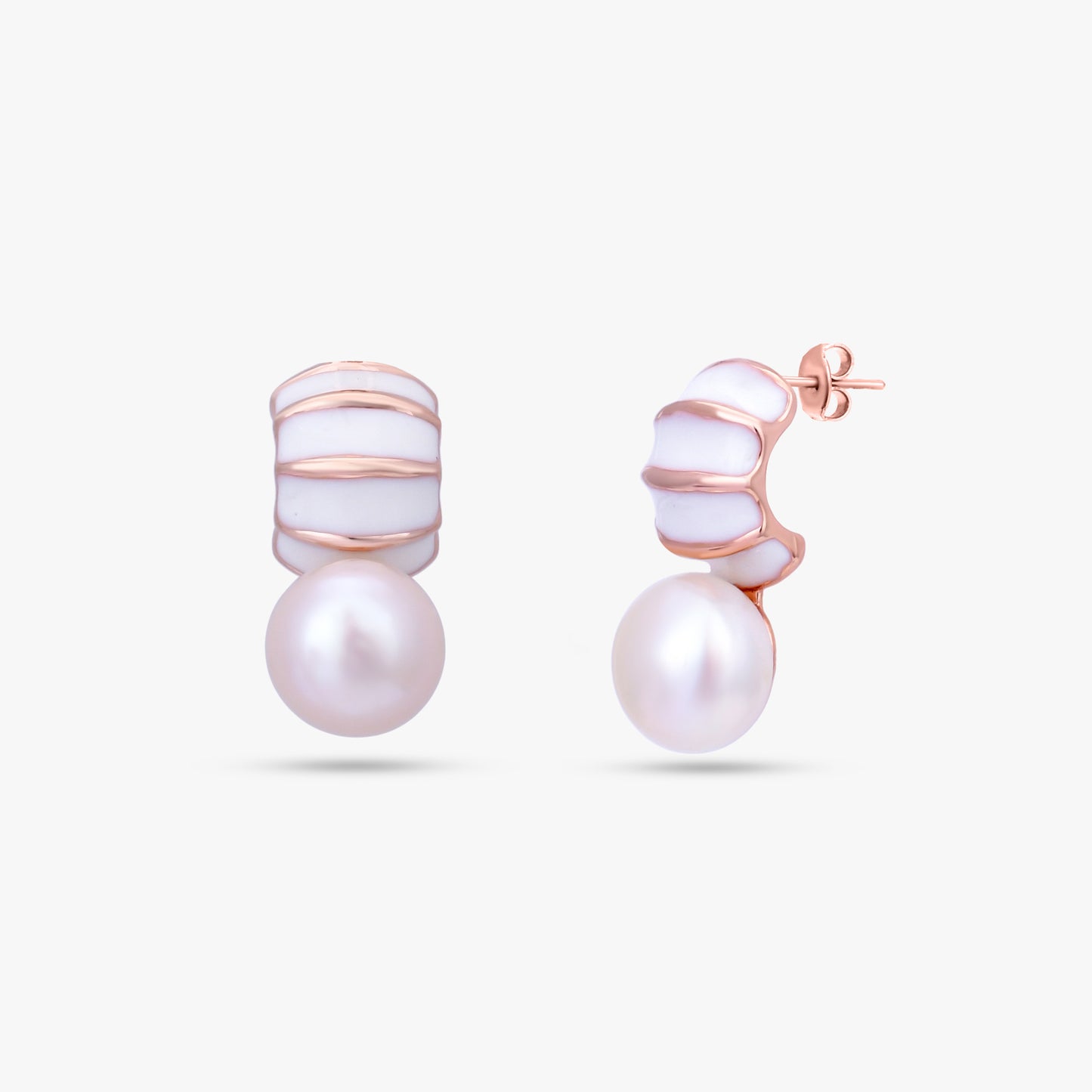 Lustrous Pearl Pendant Set