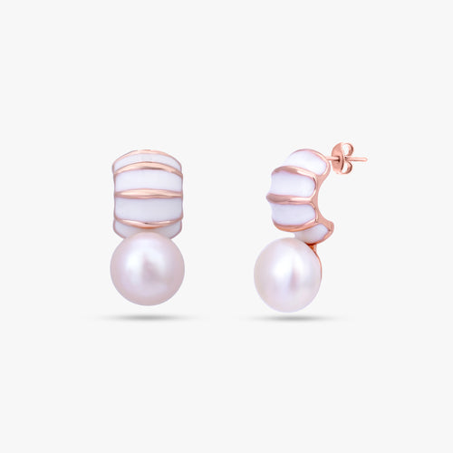 Load image 1 in gallery view. Lustrous Pearl Pendant Set