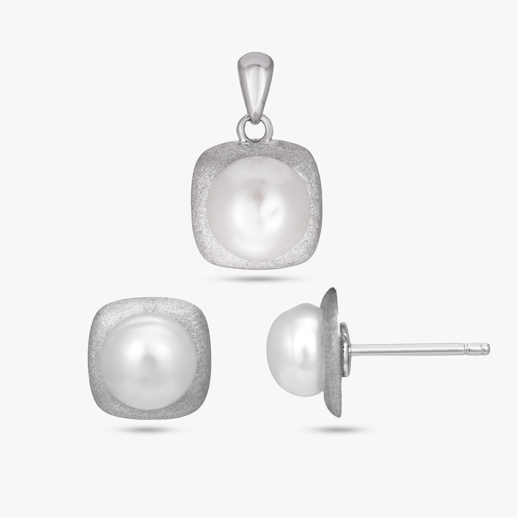 Pearl Stud Pendant Set