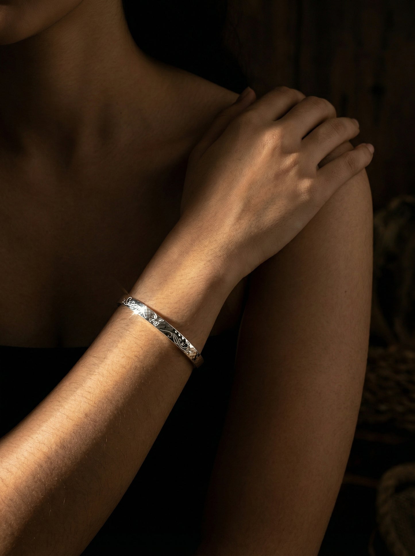 Etched Butterfly Silver Kada