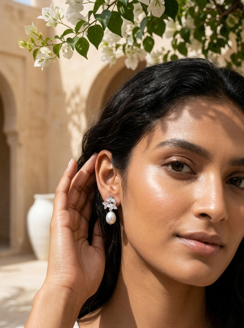 Load image 1 in gallery view. Jasmine Pearl Earrings