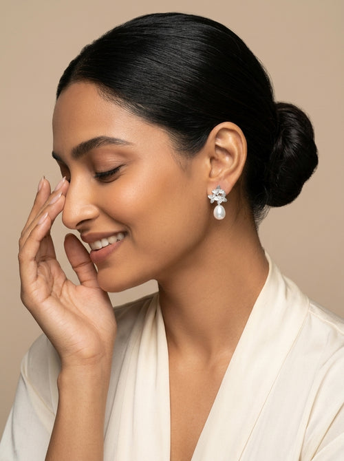 Load image 1 in gallery view. Jasmine Pearl Earrings