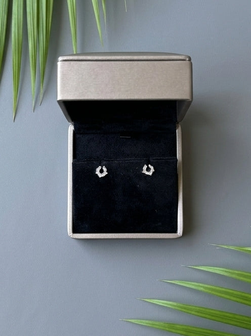 Load image 1 in gallery view. The Halo Solitaire Studs