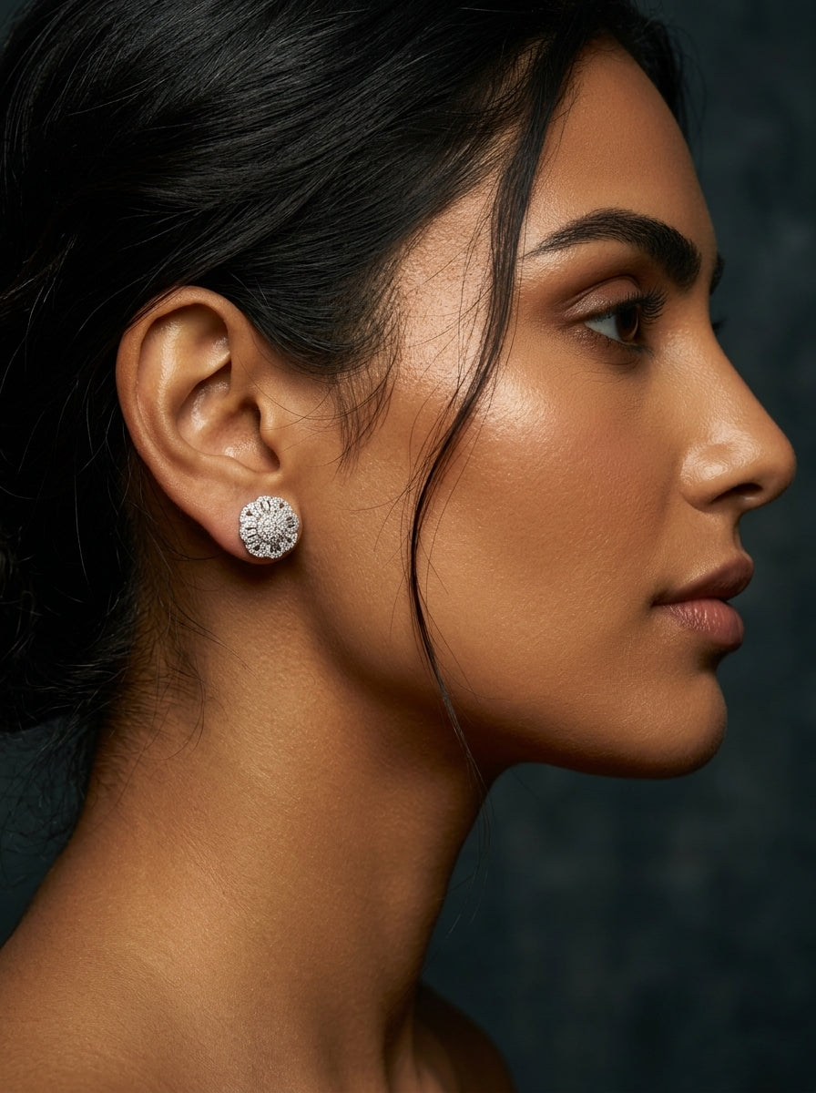Victoria Grand Halo Studs