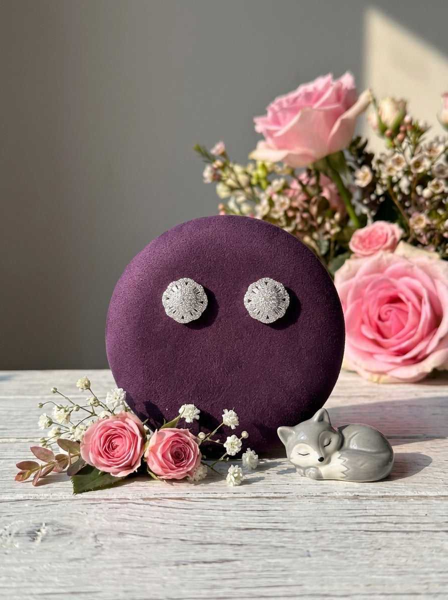 Victoria Grand Halo Studs